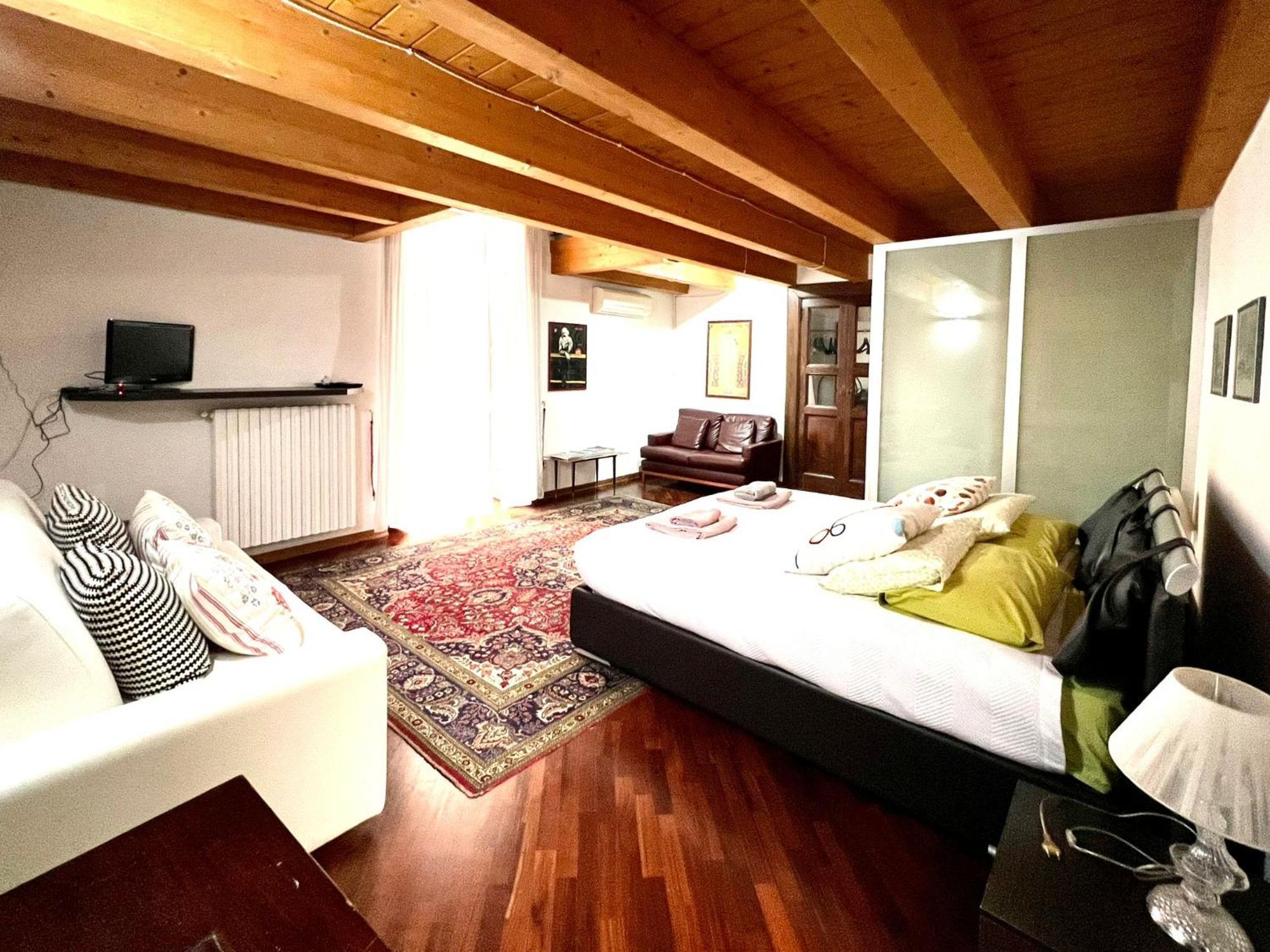Casa Vacanza Saint Patrick Barletta Habitación foto